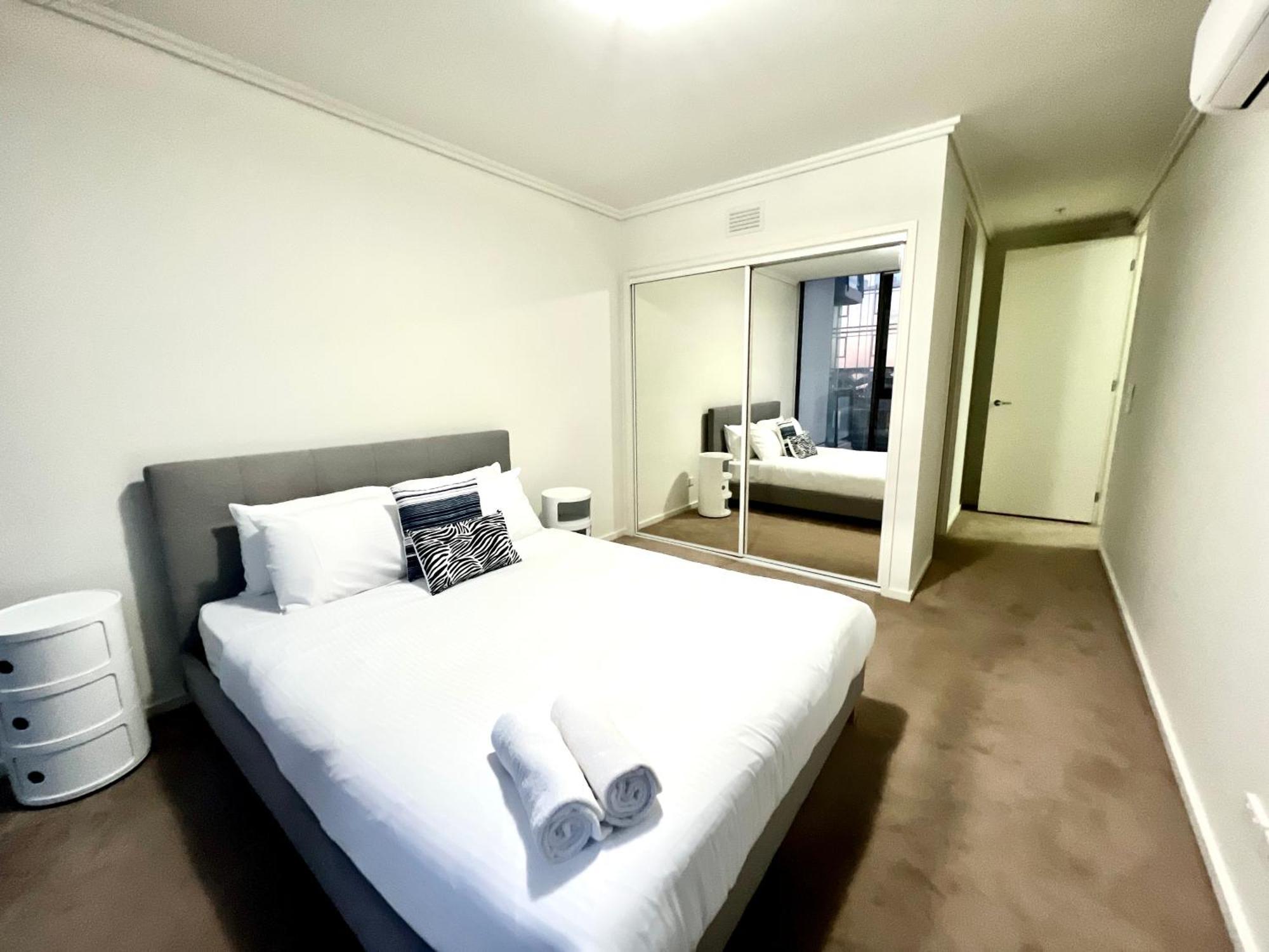 Readyset Apartments At Sentinel Melbourne Exterior foto